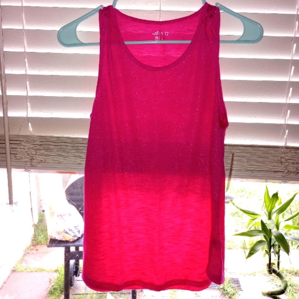 Pink tanktop